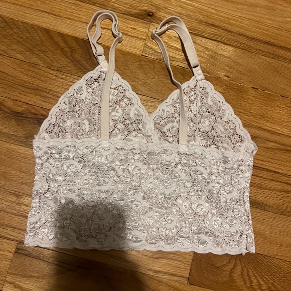White lace cottage core tank bralette - Picture 4 of 5